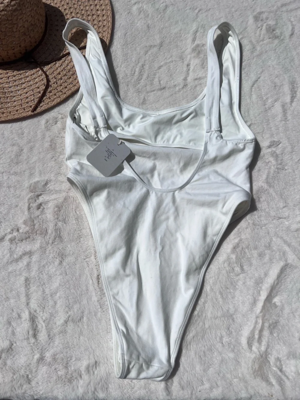 Frankie’s Bikinis × Pamela Anderson White Pamela Cheeky One Piece Swimsuit XL